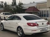 Volkswagen Passat CC 2011 года за 5 050 000 тг. в Алматы – фото 2