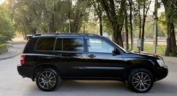 Toyota Highlander 2002 года за 5 200 000 тг. в Алматы – фото 3