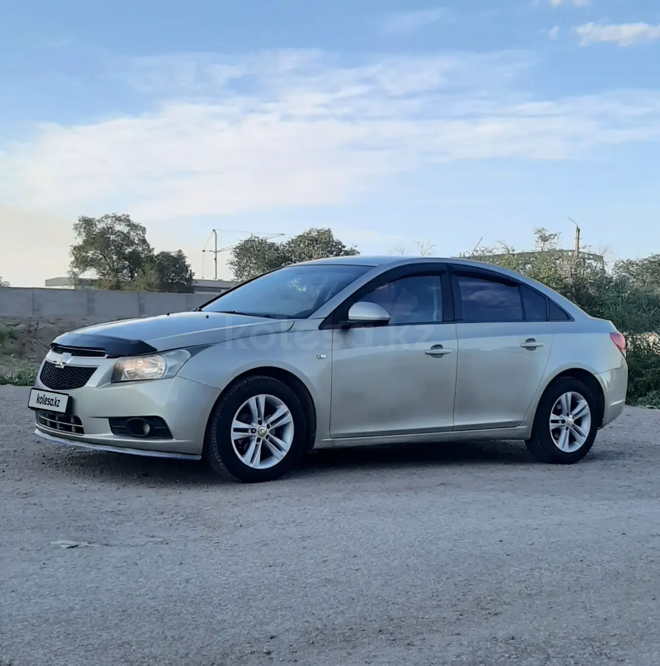 Chevrolet Cruze, 2011