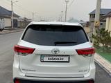 Toyota Highlander 2017 годаүшін17 500 000 тг. в Шымкент – фото 2