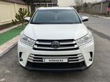 Toyota Highlander 2017 годаүшін17 500 000 тг. в Шымкент