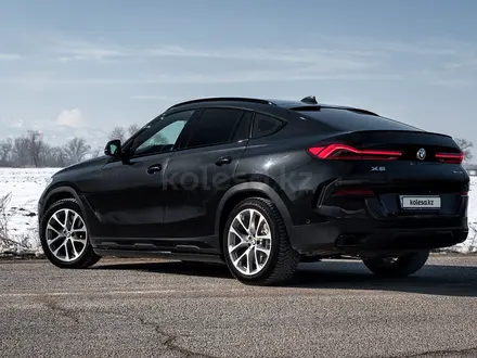 BMW X6 2021 года за 35 000 000 тг. в Алматы – фото 10
