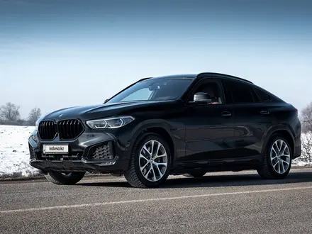 BMW X6 2021 года за 35 000 000 тг. в Алматы