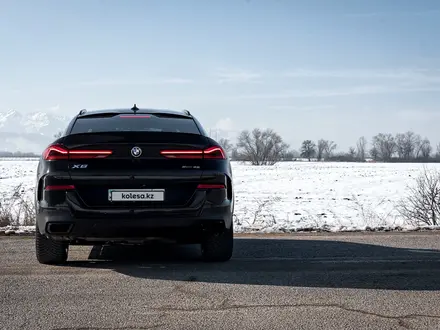 BMW X6 2021 года за 35 000 000 тг. в Алматы – фото 9
