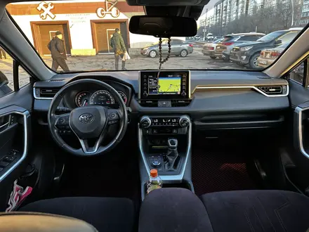 Toyota RAV4 2021 года за 18 300 000 тг. в Караганда – фото 6