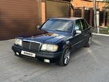 Mercedes-Benz E 200 1994 годаүшін1 300 000 тг. в Караганда – фото 4