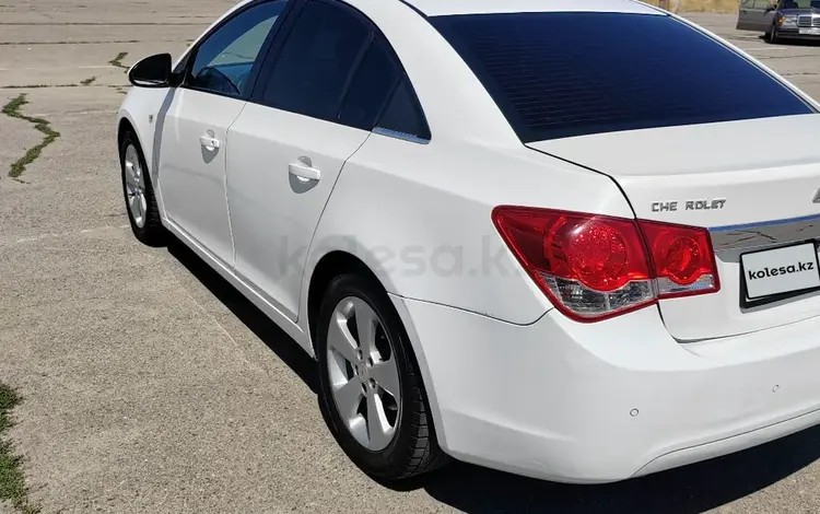 Chevrolet Cruze 2009 годаfor3 700 000 тг. в Тараз