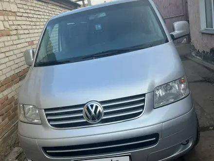 Volkswagen Caravelle 2008 года за 9 000 000 тг. в Уральск