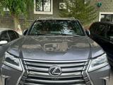 Lexus LX 570 2017 года за 34 800 000 тг. в Астана – фото 2