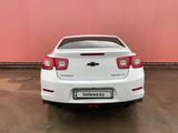 Chevrolet Malibu 2014 годаүшін5 957 000 тг. в Астана – фото 2