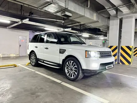 Land Rover Range Rover Sport 2011 года за 12 000 000 тг. в Алматы