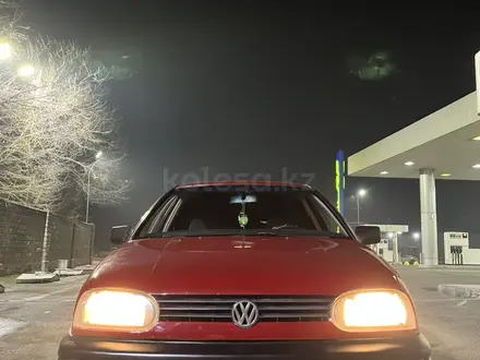 Volkswagen Golf 1992 года за 950 000 тг. в Алматы – фото 4