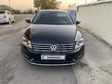 Volkswagen Passat 2013 годаүшін6 000 000 тг. в Шымкент – фото 3