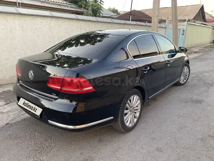 Volkswagen Passat 2013 года за 6 000 000 тг. в Шымкент – фото 4