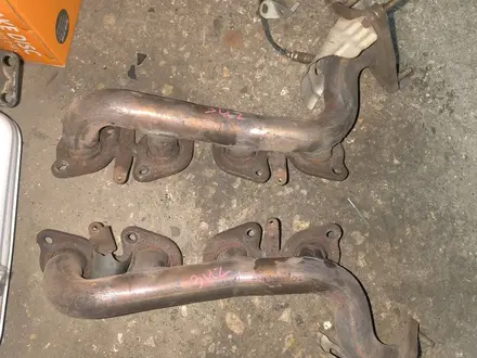 Выпускной коллектор 3UZ за 30 000 тг. в Алматы