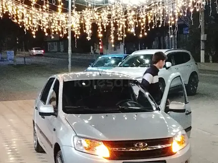 ВАЗ (Lada) Granta 2190 2014 года за 1 800 000 тг. в Шымкент – фото 4