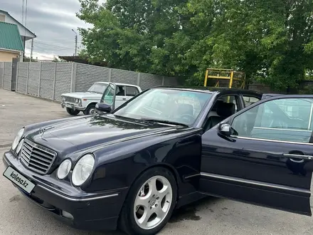 Mercedes-Benz E 55 AMG 1998 года за 5 000 000 тг. в Алматы – фото 4