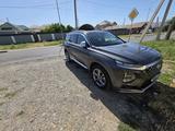 Hyundai Santa Fe 2019 года за 12 700 000 тг. в Шымкент – фото 4
