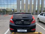 Hyundai Accent 2014 года за 3 900 000 тг. в Астана – фото 2