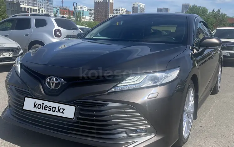 Toyota Camry 2018 годаүшін15 000 000 тг. в Астана