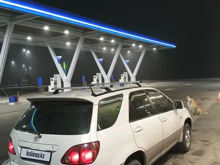 Toyota Harrier 1999 года за 4 200 000 тг. в Алматы