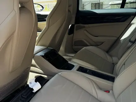 Porsche Panamera 2025 года за 121 000 000 тг. в Алматы – фото 17