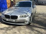 BMW 528 2011 годаүшін8 800 000 тг. в Караганда – фото 4