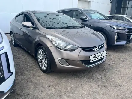 Hyundai Elantra 2013 года за 5 500 000 тг. в Астана – фото 2