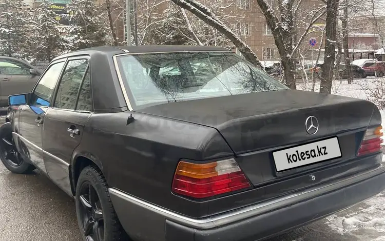 Mercedes-Benz E 230 1990 года за 1 050 000 тг. в Мерке