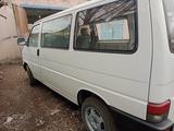 Volkswagen Transporter 1993 годаүшін2 800 000 тг. в Уральск