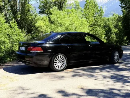BMW 750 2007 года за 4 500 000 тг. в Алматы – фото 4