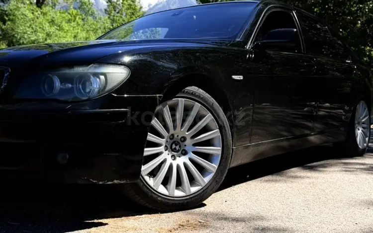 BMW 750 2007 годаүшін4 500 000 тг. в Алматы