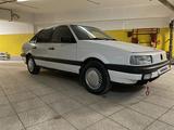 Volkswagen Passat 1988 года за 1 300 000 тг. в Астана – фото 2