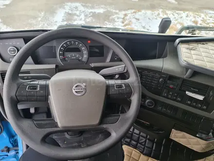Volvo  F-Series 2015 года за 49 500 000 тг. в Петропавловск – фото 8