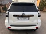 Toyota Land Cruiser Prado 2021 года за 25 500 000 тг. в Караганда – фото 4