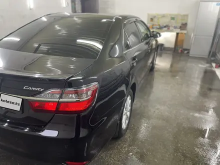 Toyota Camry 2014 годаүшін11 000 000 тг. в Риддер – фото 13