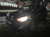Hyundai Solaris 2014 годаүшін3 200 000 тг. в Атырау – фото 3