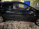 Hyundai Solaris 2014 годаүшін3 200 000 тг. в Атырау – фото 5