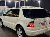 Mercedes-Benz ML 350 2004 года за 3 500 000 тг. в Шымкент – фото 2