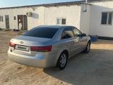 Hyundai Sonata 2006 года за 3 000 000 тг. в Жетыбай – фото 4
