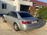 Hyundai Sonata 2006 года за 3 000 000 тг. в Жетыбай – фото 5