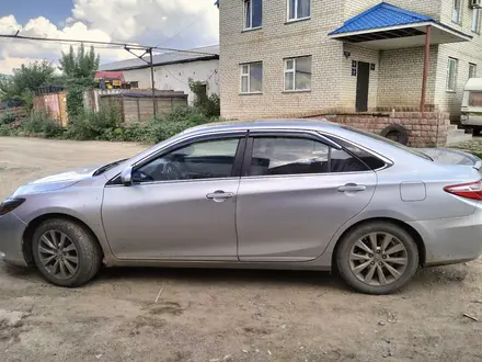 Toyota Camry 2016 года за 6 500 000 тг. в Уральск – фото 5