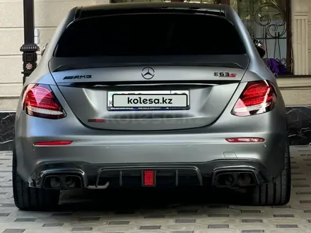 Mercedes-Benz E 63 AMG 2018 года за 43 000 000 тг. в Алматы – фото 13