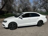 Volkswagen Jetta 2017 года за 7 800 000 тг. в Алматы – фото 4