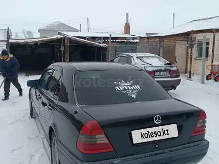 Mercedes-Benz C 200 1997 года за 2 500 000 тг. в Астана – фото 15