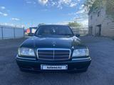 Mercedes-Benz C 230 1999 годаүшін2 600 000 тг. в Агадырь