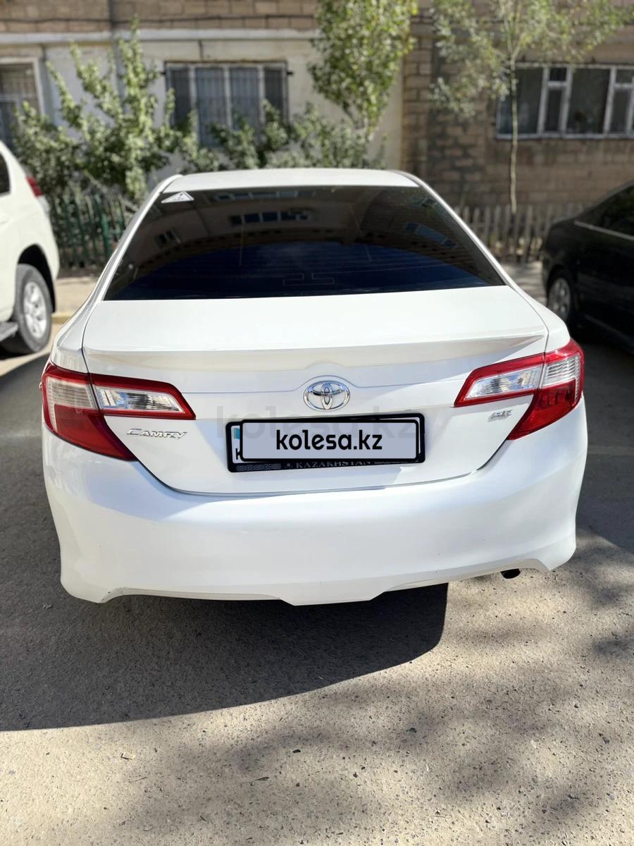 Toyota Camry 2014 г.