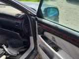 Audi A8 1995 года за 600 000 тг. в Шымкент – фото 4
