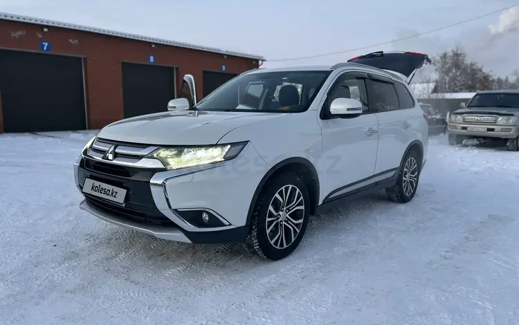 Mitsubishi Outlander 2015 года за 10 500 000 тг. в Усть-Каменогорск