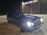 Mercedes-Benz E 230 1997 года за 1 200 000 тг. в Семей – фото 3